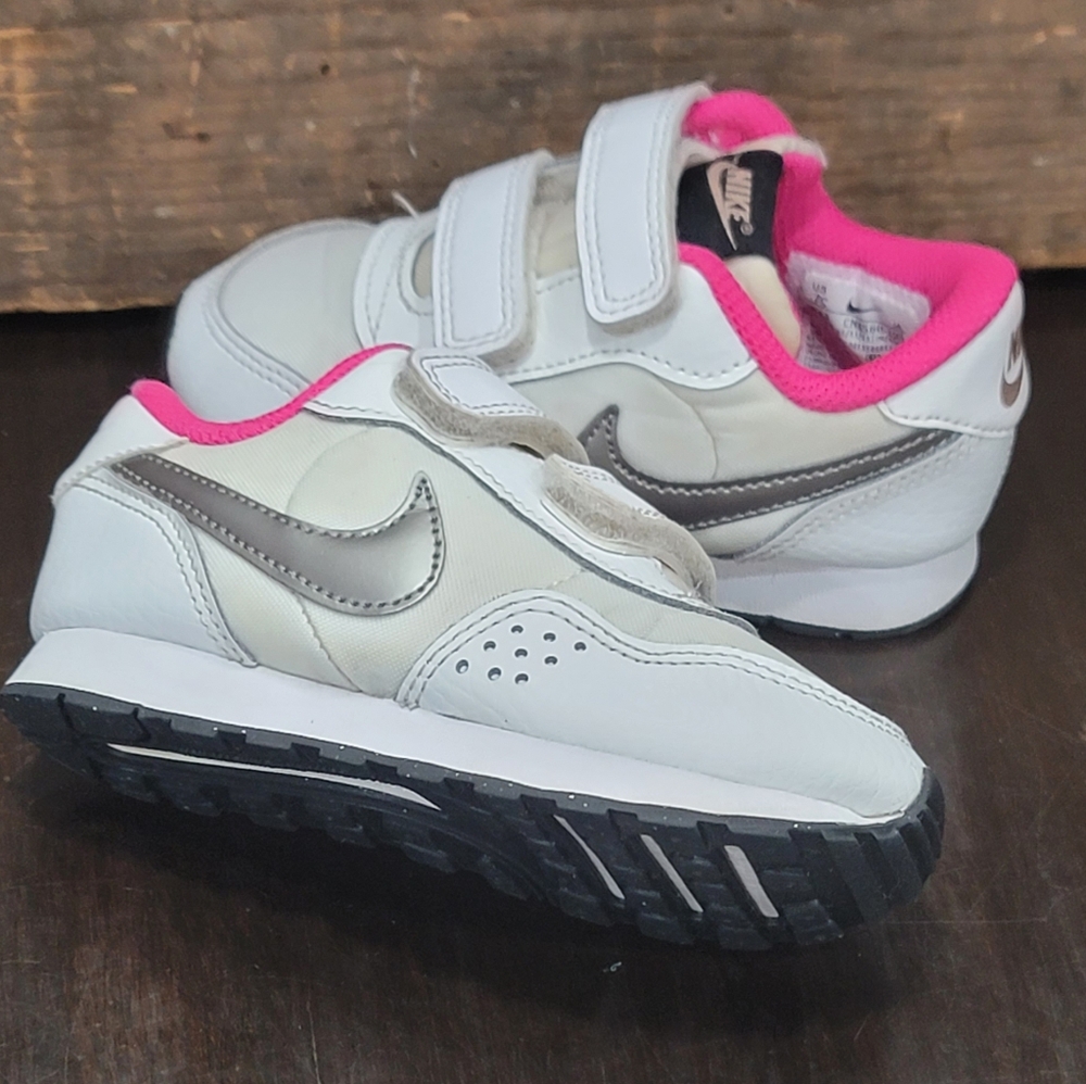 Nike MD Valiant 'Metallic Pewter/Summit White (US 7C) - Picture 12 of 12